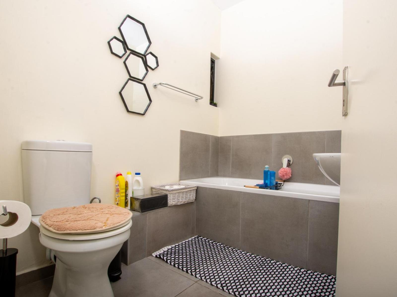 Elegance At Waterfall Ridge Apartment Midrand