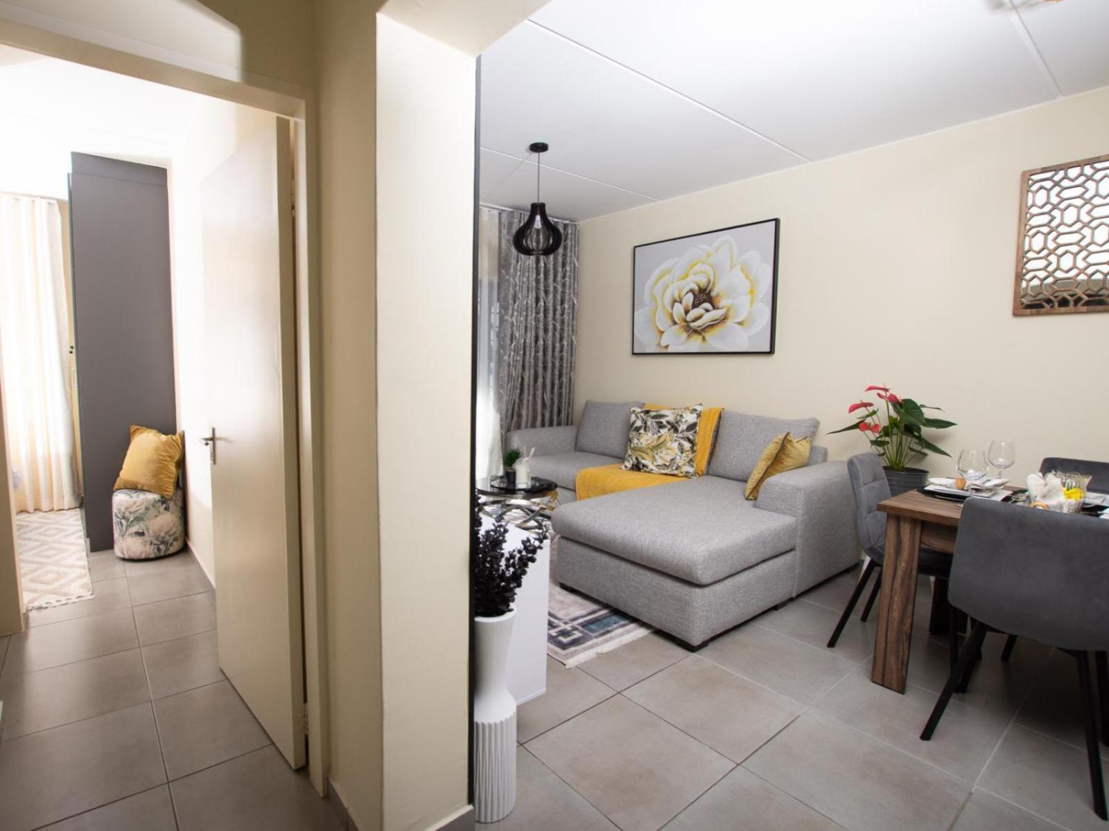 Apartment Elegance At Waterfall Ridge *