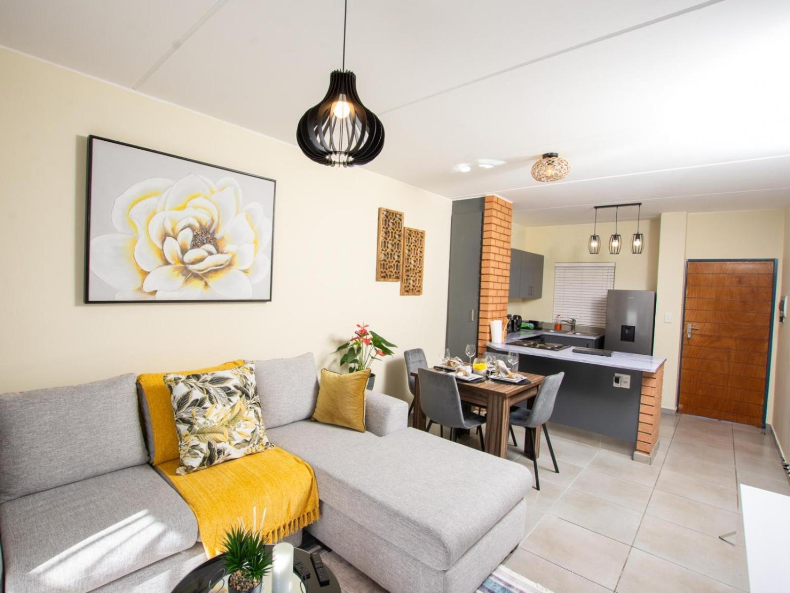 Elegance At Waterfall Ridge Apartment